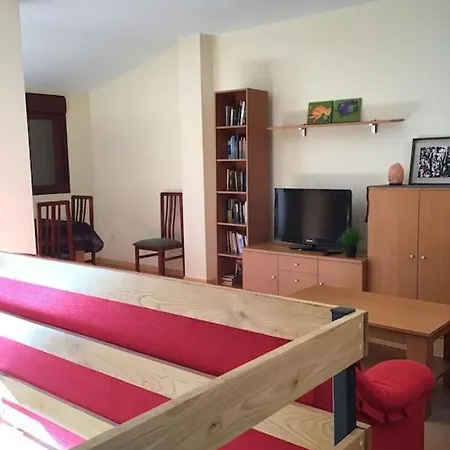 El Mirador De Apartment *